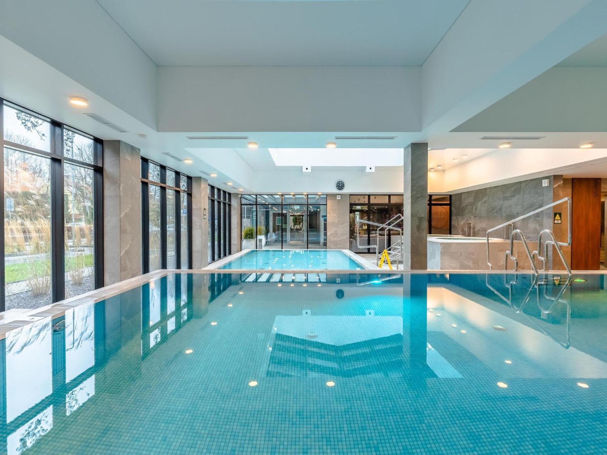 Comfortable With Balcony, Pool, Sauna Apartament Kołobrzeg